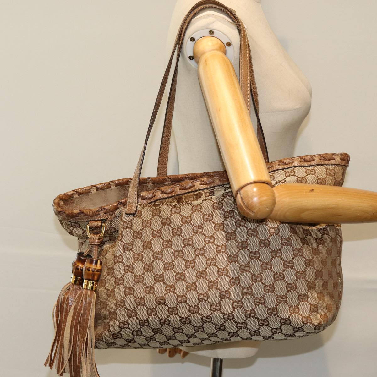 GUCCI GG Canvas Tote Bag Beige 218780 Auth 76843