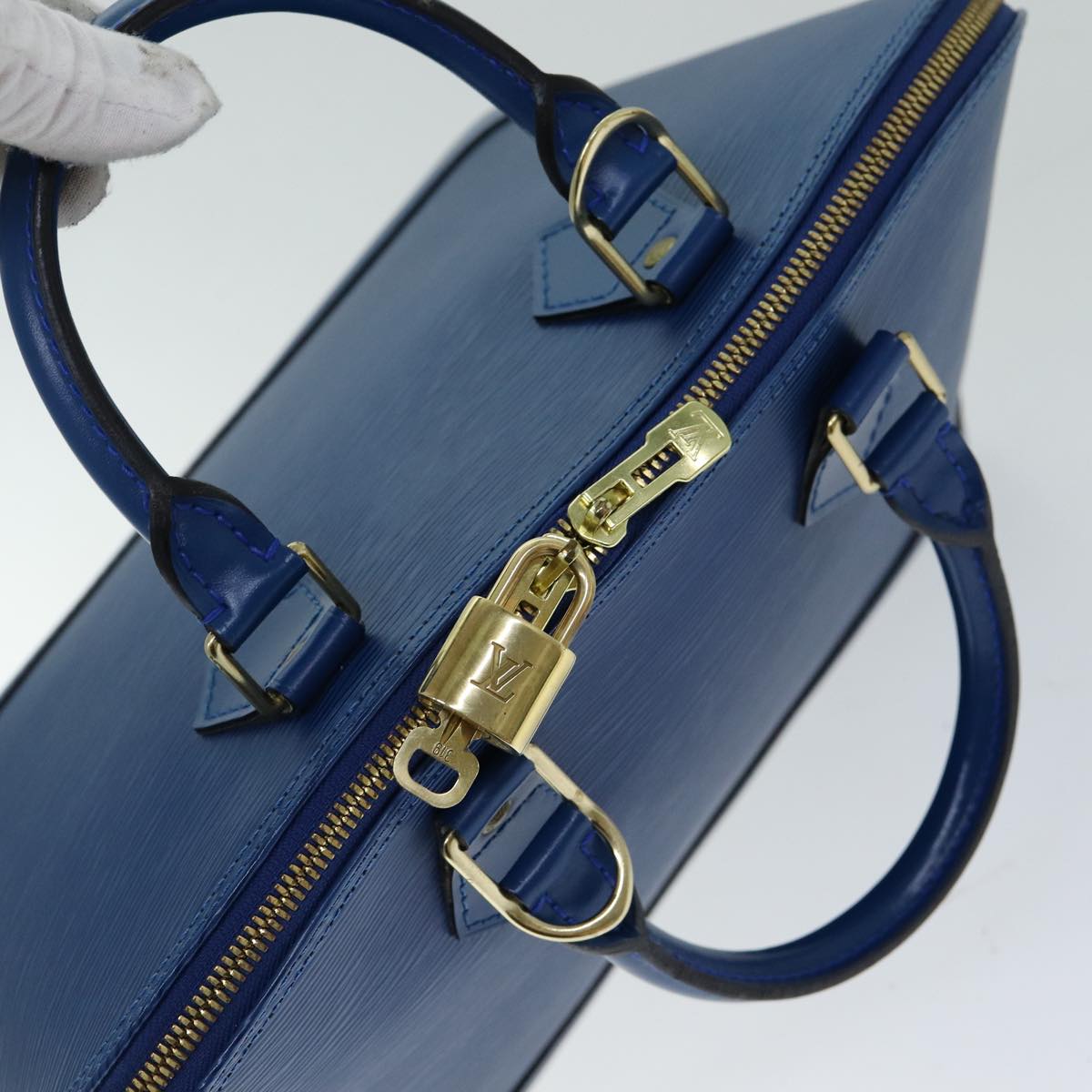 LOUIS VUITTON Epi Alma Hand Bag Toledo Blue M52145 LV Auth 76868