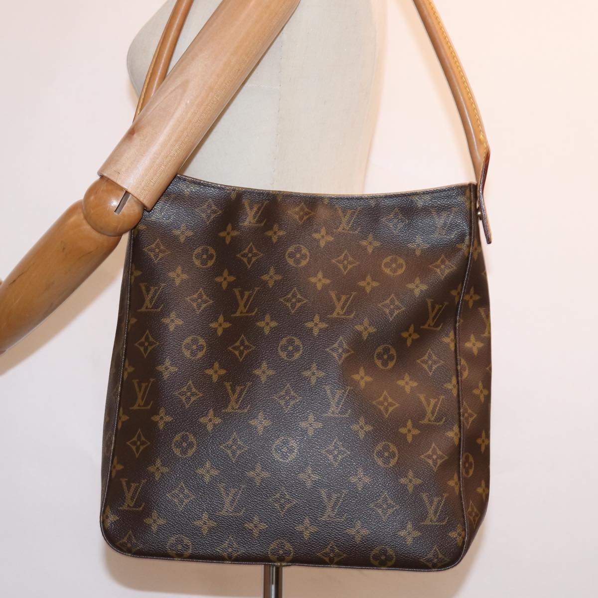 LOUIS VUITTON Monogram Looping GM Shoulder Bag M51145 LV Auth 76874