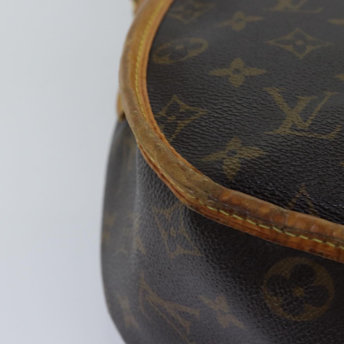 LOUIS VUITTON Monogram Menilmontant MM Shoulder Bag M40473 LV Auth 76876