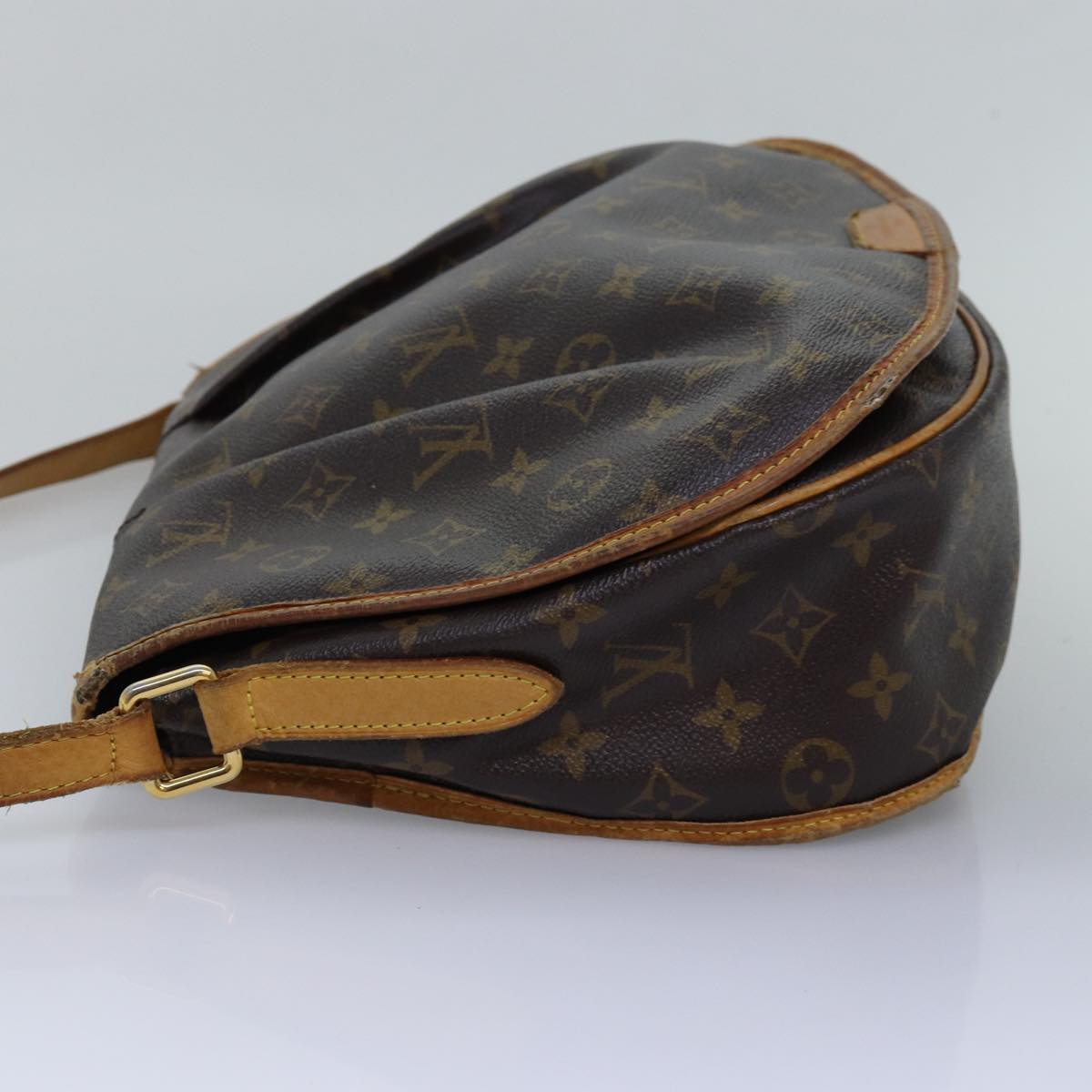 LOUIS VUITTON Monogram Menilmontant MM Shoulder Bag M40473 LV Auth 76876