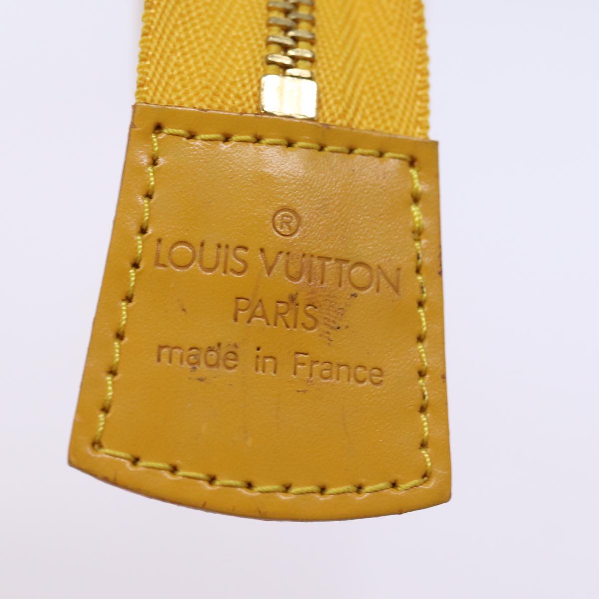 LOUIS VUITTON Epi Poche Toilette 15 Pouch Yellow LV Auth 76881