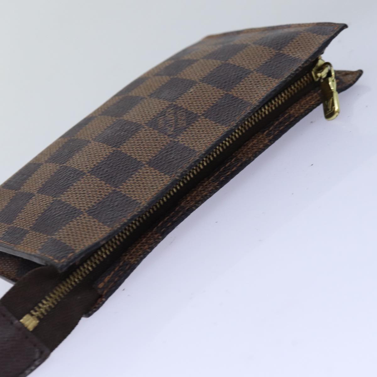 LOUIS VUITTON Damier Ebene Marais Pouch LV Auth 76882