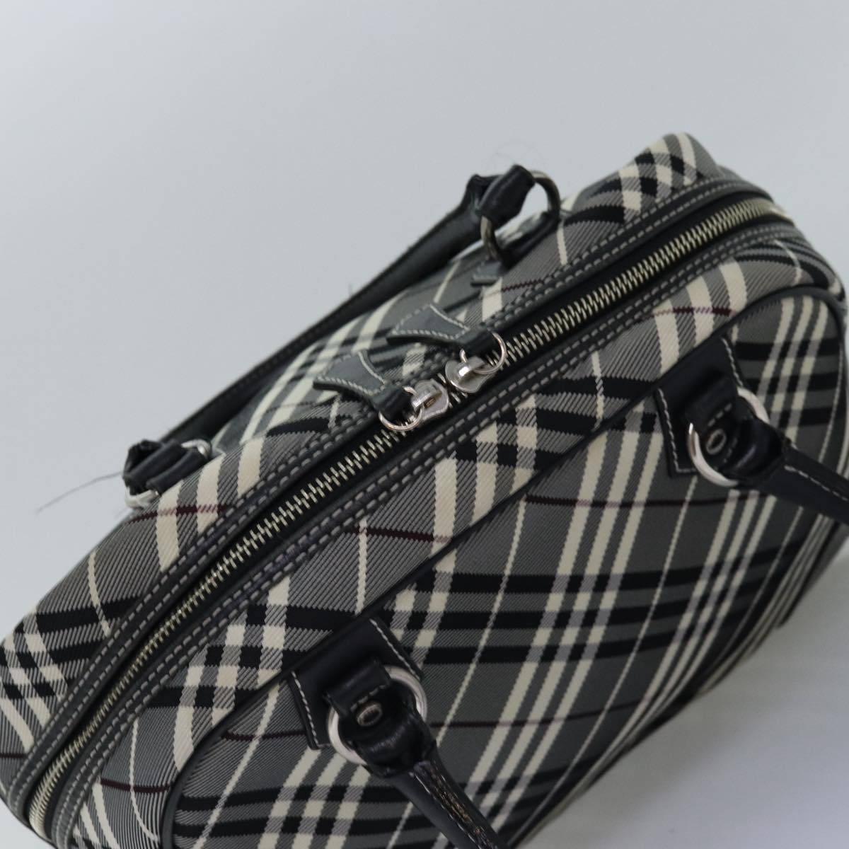 BURBERRY Nova Check Blue Label Hand Bag Nylon Black Auth 77009