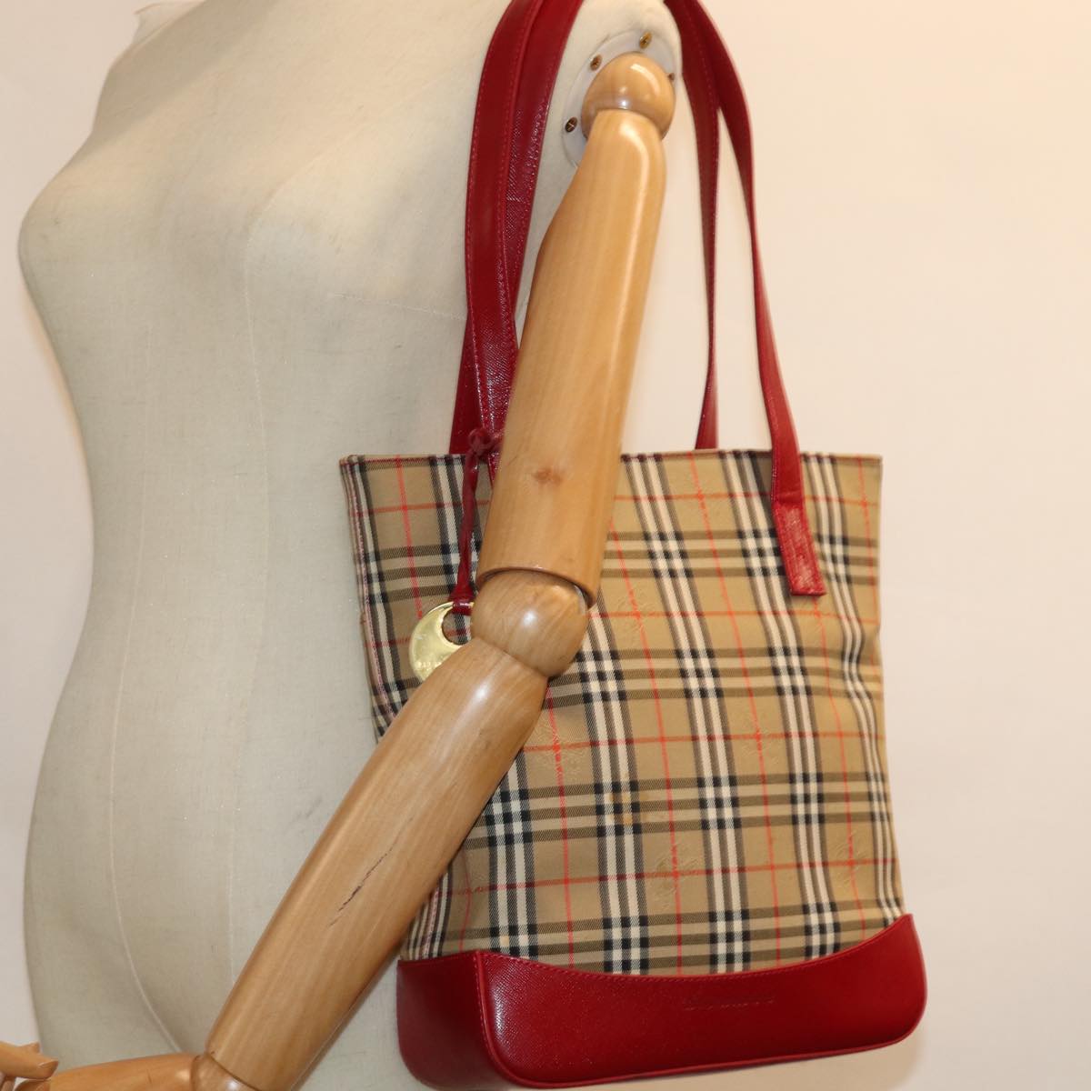 BURBERRY Nova Check Hand Bag Canvas Beige Red Auth 77010