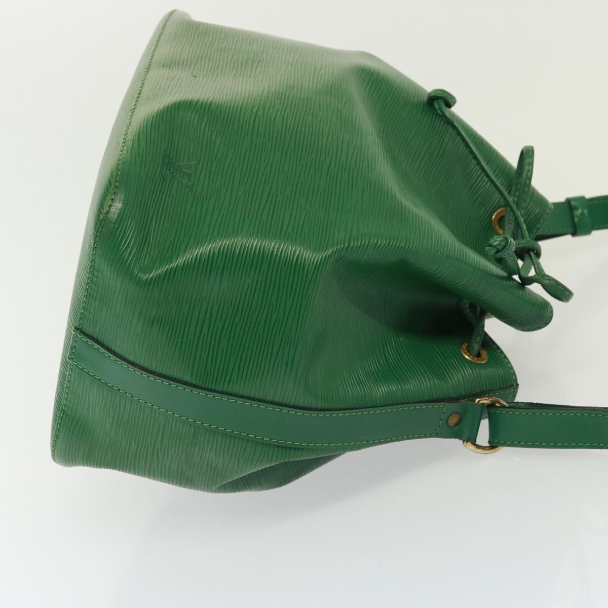 LOUIS VUITTON Epi Petit Noe Shoulder Bag Green M44104 LV Auth 77052