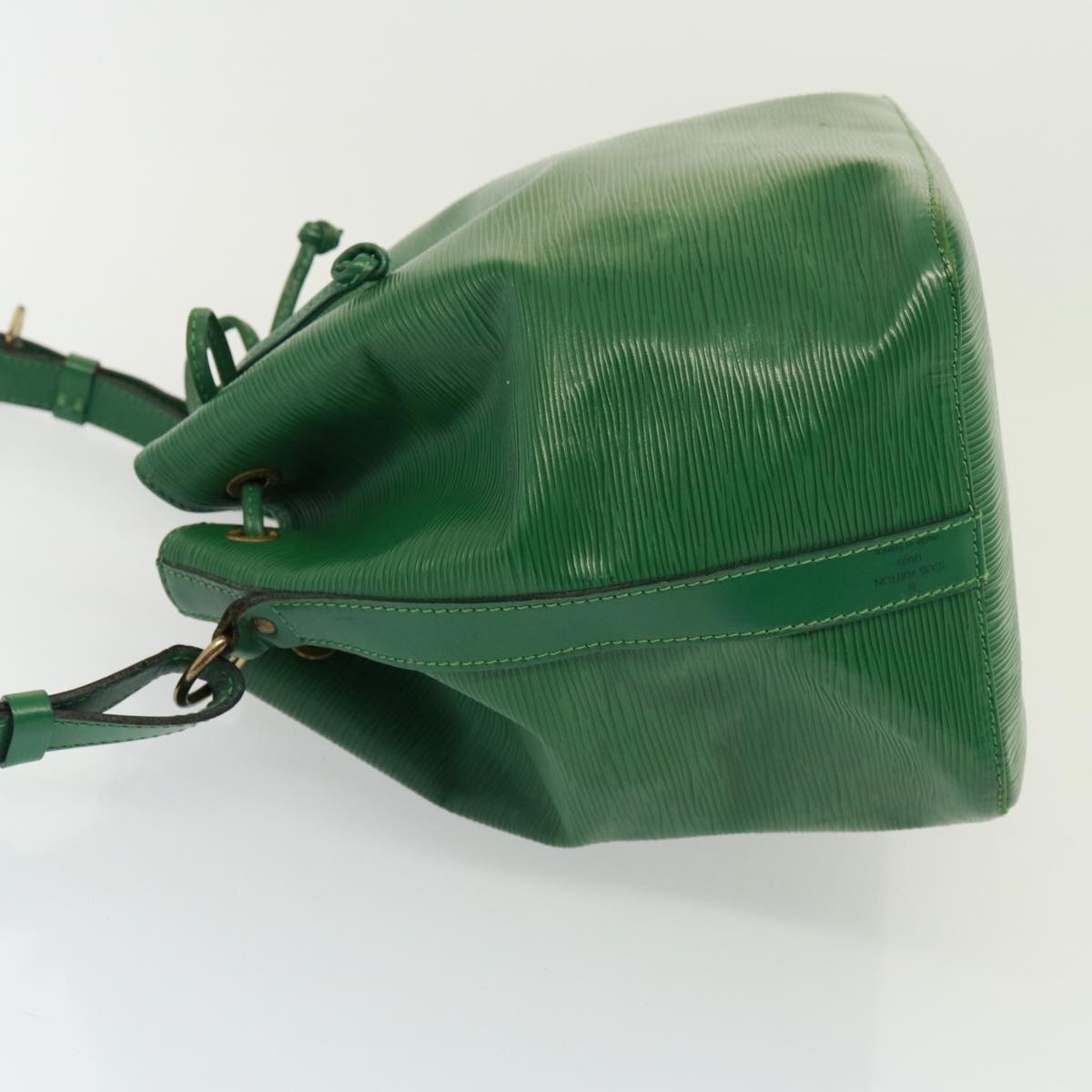 LOUIS VUITTON Epi Petit Noe Shoulder Bag Green M44104 LV Auth 77052