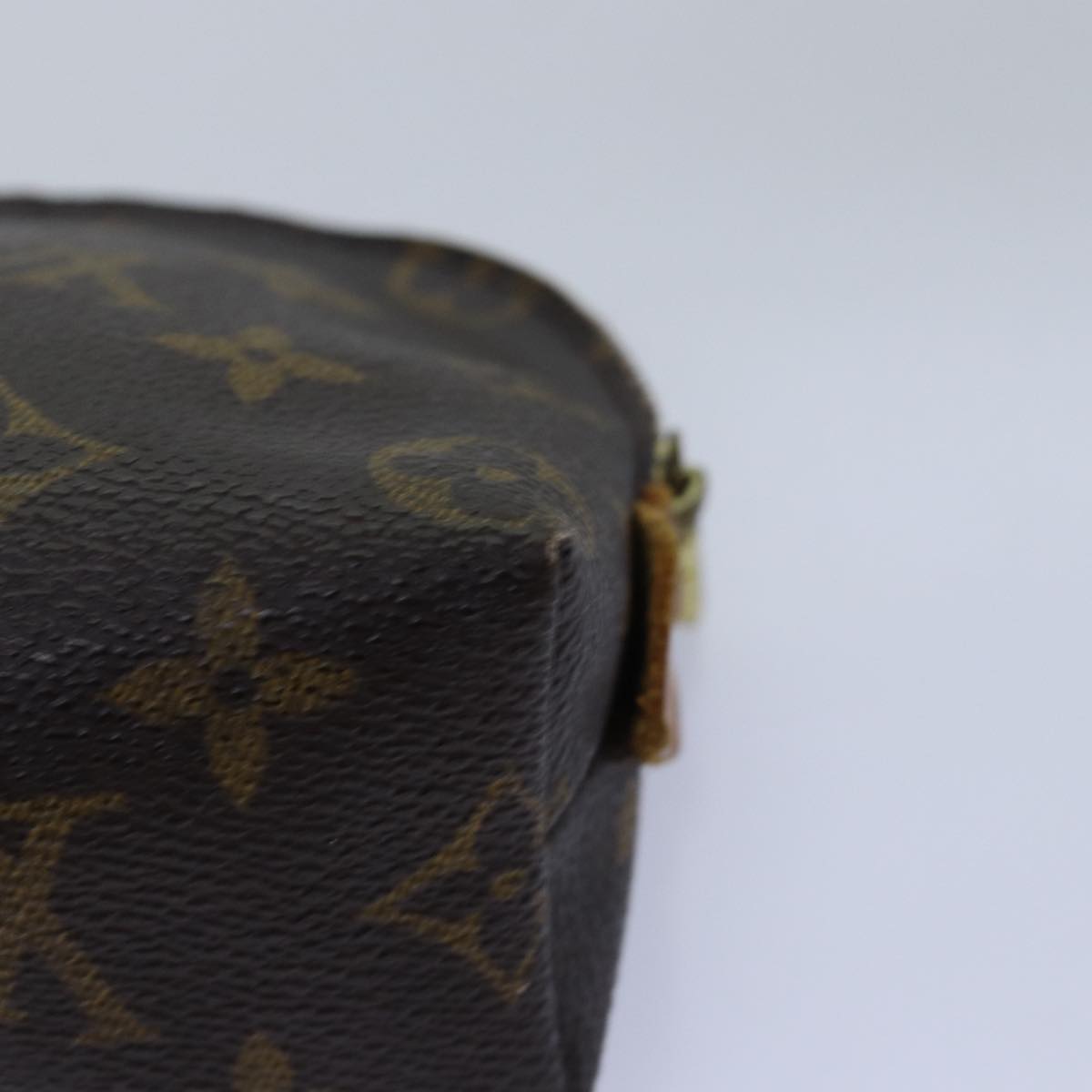 LOUIS VUITTON Monogram Pochette Cosmetic PM Cosmetic Pouch M47515 LV Auth 77059