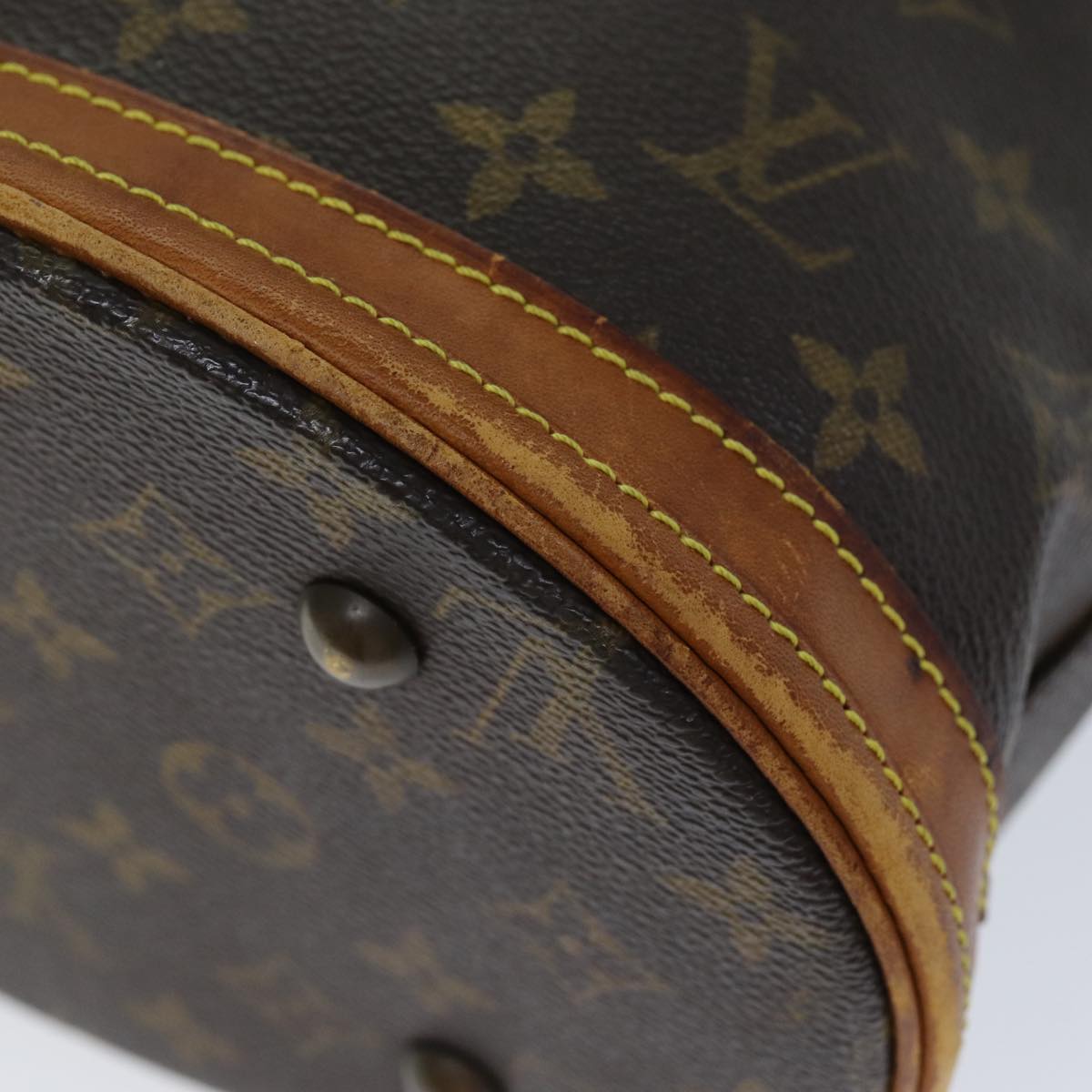 LOUIS VUITTON Monogram Bucket PM Shoulder Bag M42238 LV Auth 77066