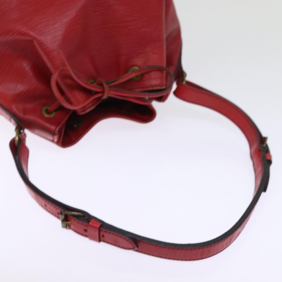 LOUIS VUITTON Epi Petit Noe Shoulder Bag Red M44107 LV Auth 77074