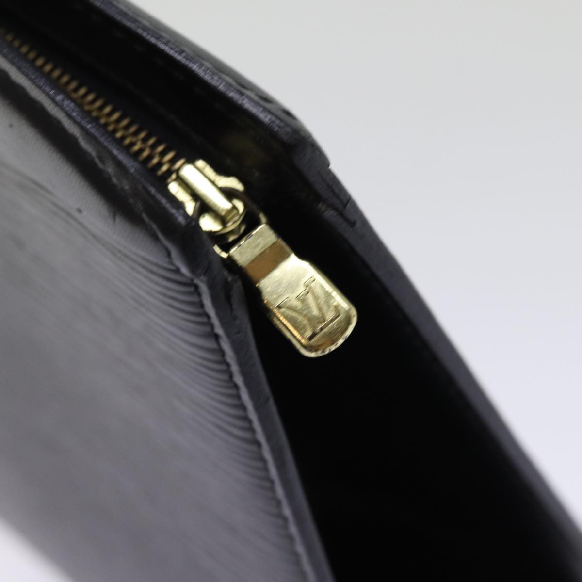 LOUIS VUITTON Epi Trousse Crete Clutch Bag Black M48402 LV Auth 77149