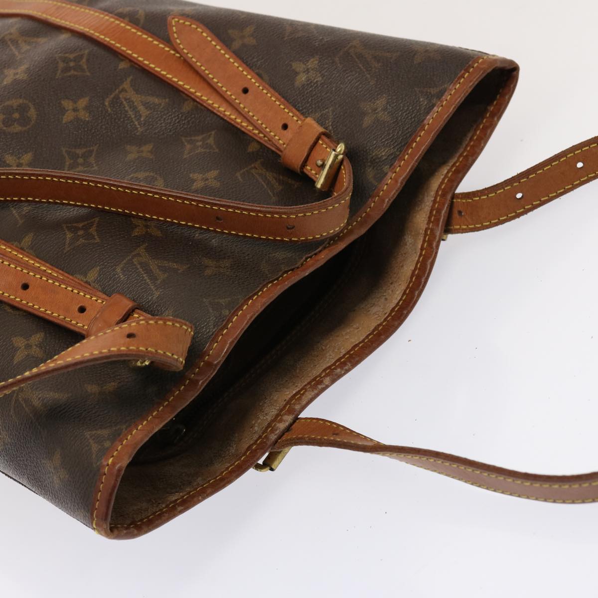 LOUIS VUITTON Monogram Bucket GM Shoulder Bag M42236 LV Auth 77155