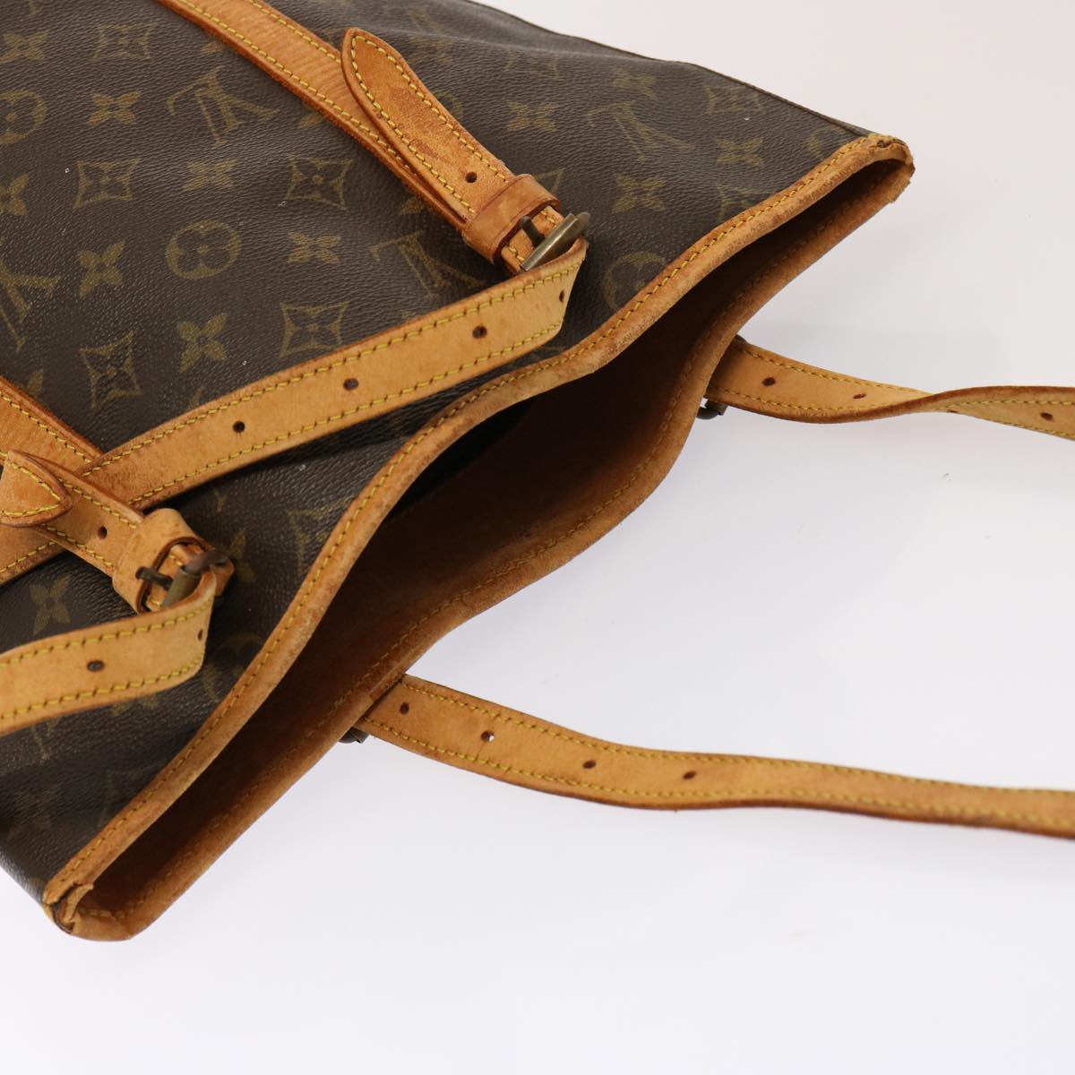 LOUIS VUITTON Monogram Bucket GM Shoulder Bag Vintage M42236 LV Auth 77156