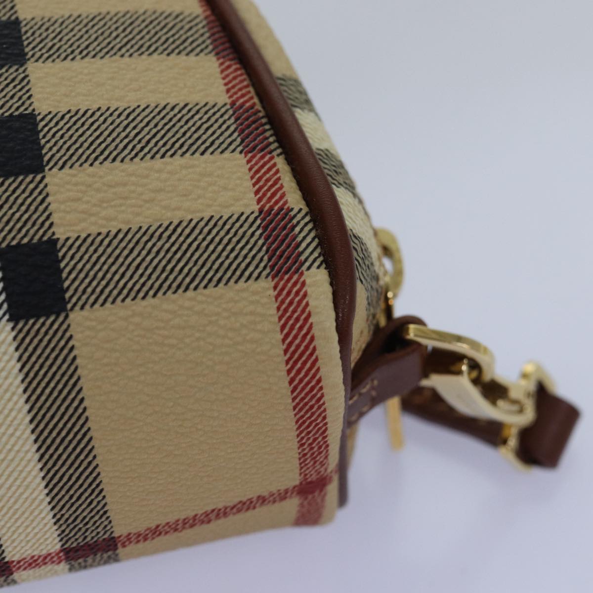 BURBERRY Nova Check Pouch PVC Leather Beige Auth 77206