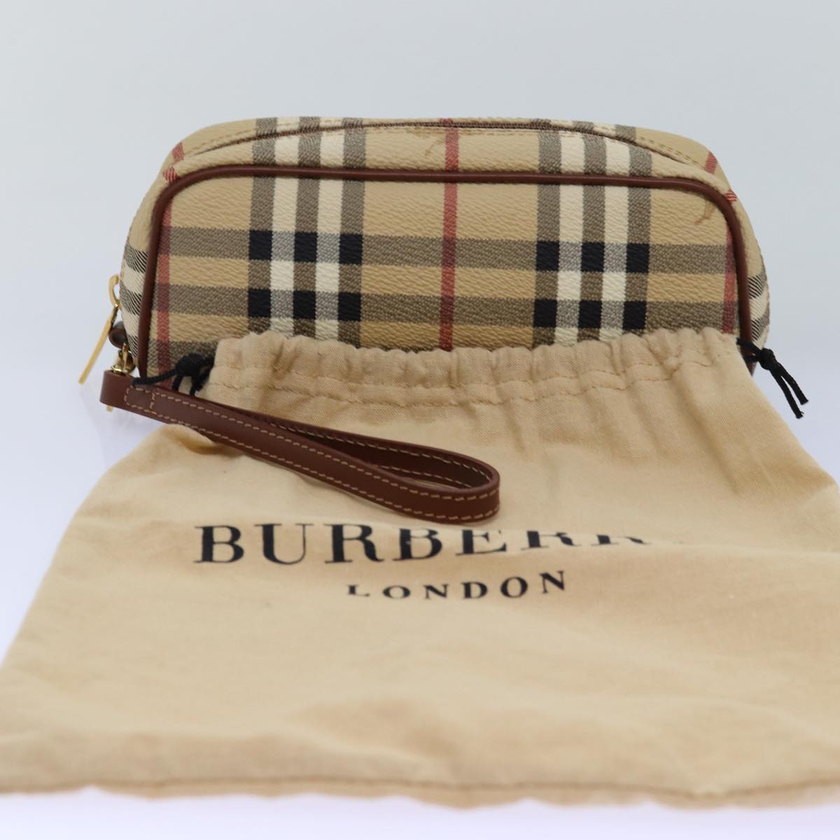 BURBERRY Nova Check Pouch PVC Leather Beige Auth 77206