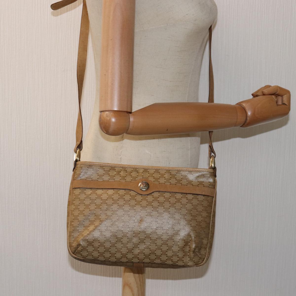 CELINE Macadam Canvas Shoulder Bag Beige Auth 77322