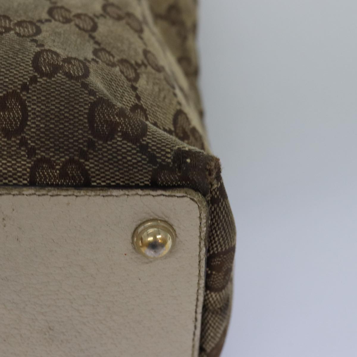 GUCCI GG Canvas Shoulder Bag Beige 120837 Auth 77373