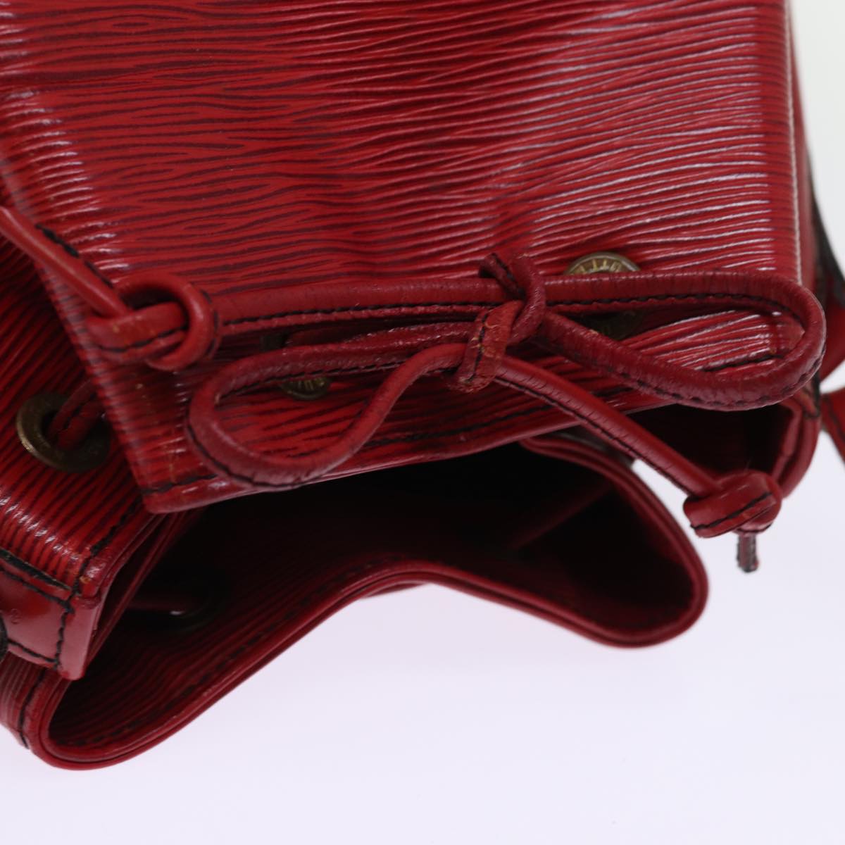 LOUIS VUITTON Epi Noe Shoulder Bag Red M44007 LV Auth 77412