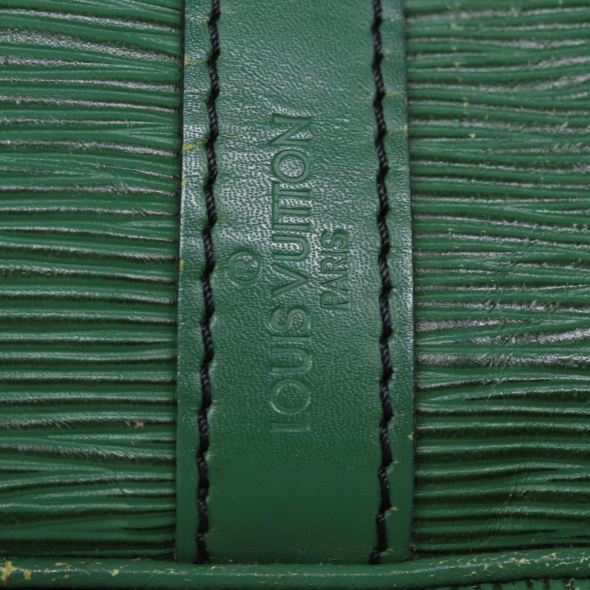 LOUIS VUITTON Epi Petit Noe Shoulder Bag Green M44104 LV Auth 77416