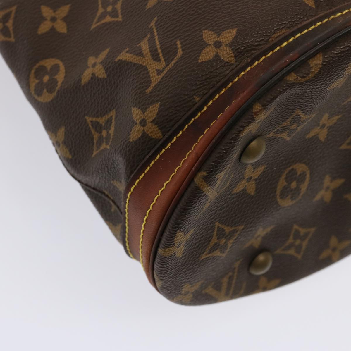 LOUIS VUITTON Monogram Bucket PM Shoulder Bag M42238 LV Auth 77433