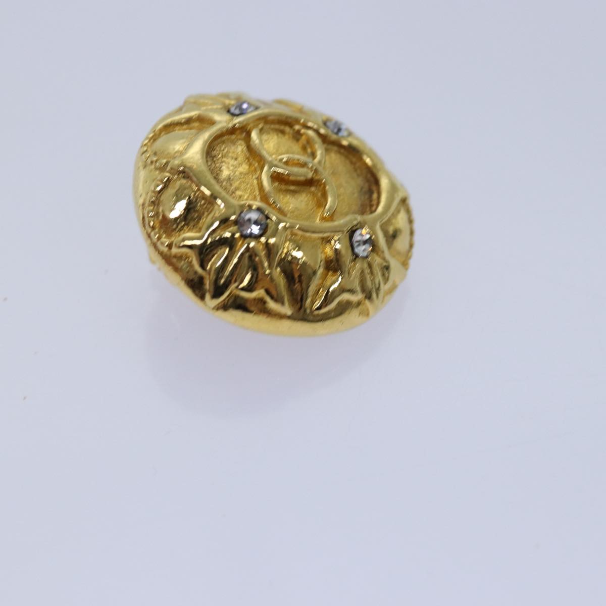 CHANEL Earring Gold CC Auth 77445