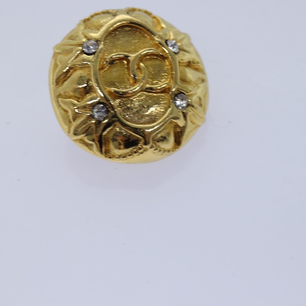 CHANEL Earring Gold CC Auth 77445