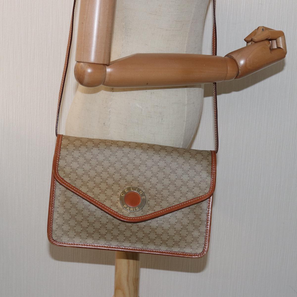 CELINE Macadam Canvas Shoulder Bag Beige Auth 77460