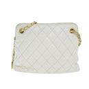CHANEL Matelasse Chain Shoulder Bag Leather White CC Auth 77469-13