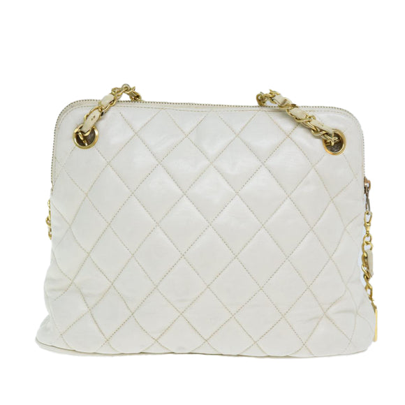 CHANEL Matelasse Chain Shoulder Bag Leather White CC Auth 77469