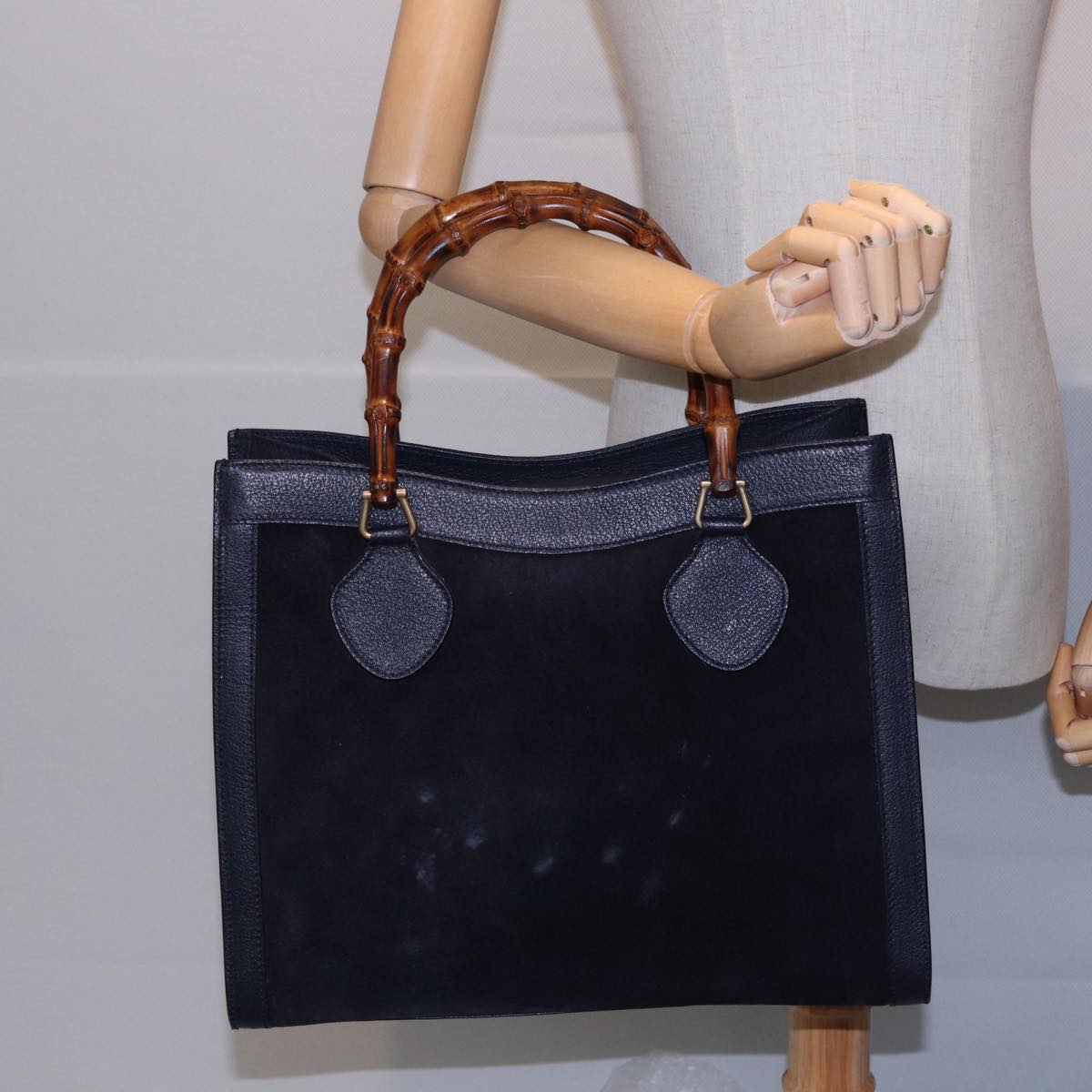 GUCCI Bamboo Tote Bag Suede Navy 002 0260 2615 Auth 77479