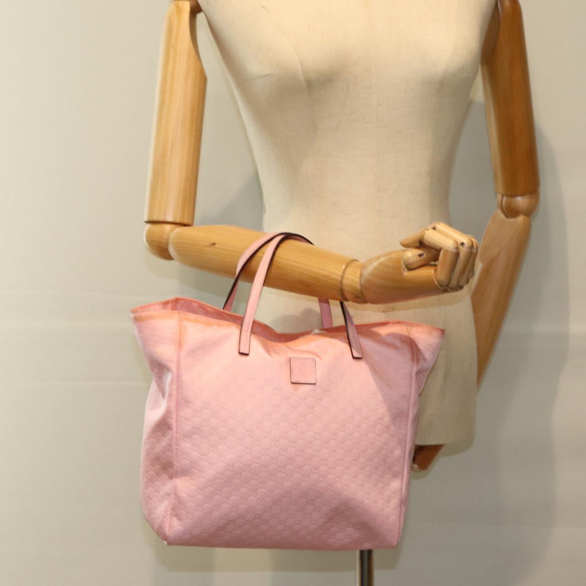 GUCCI Micro GG Canvas Tote Bag Pink 284721 Auth 77493