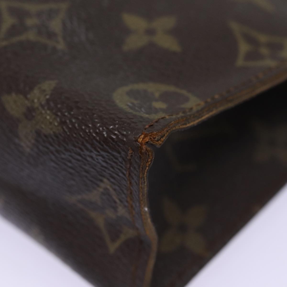 LOUIS VUITTON Monogram Poche Toilette 26 Vintage Pouch M47542 LV Auth 77570