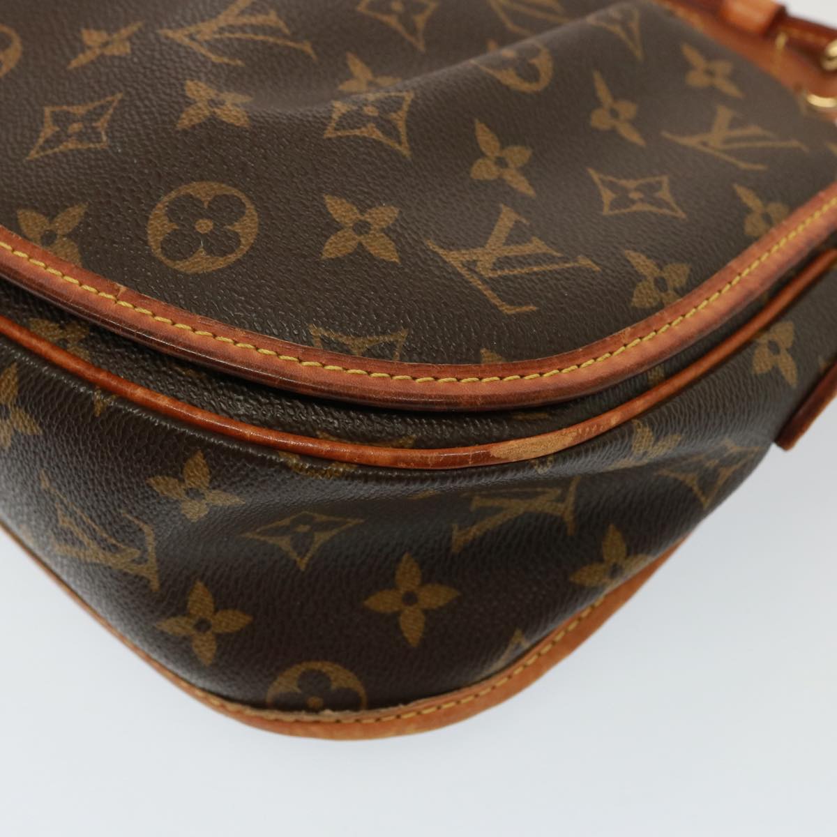 LOUIS VUITTON Monogram Menilmontant PM Shoulder Bag M40474 LV Auth 77582