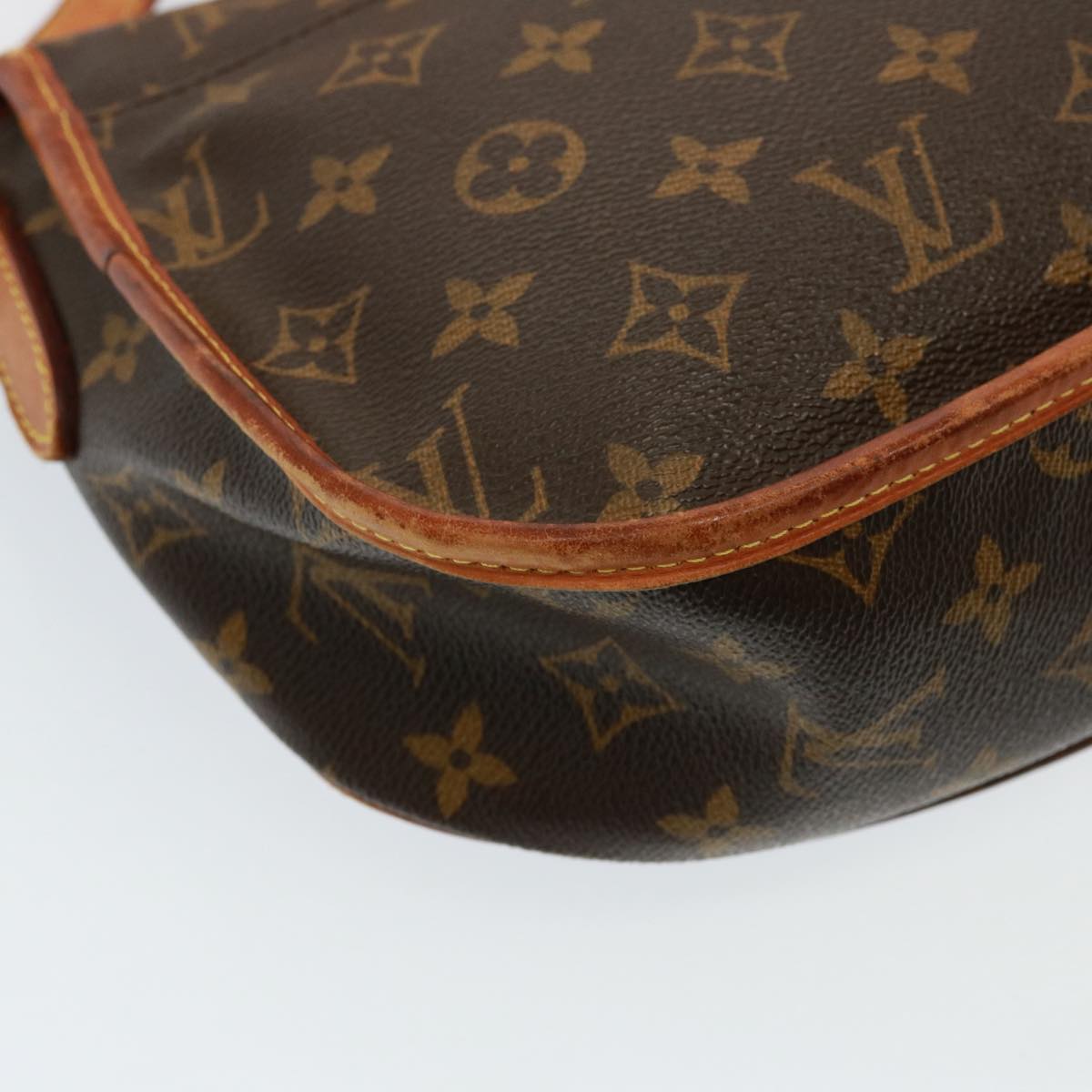 LOUIS VUITTON Monogram Menilmontant PM Shoulder Bag M40474 LV Auth 77582