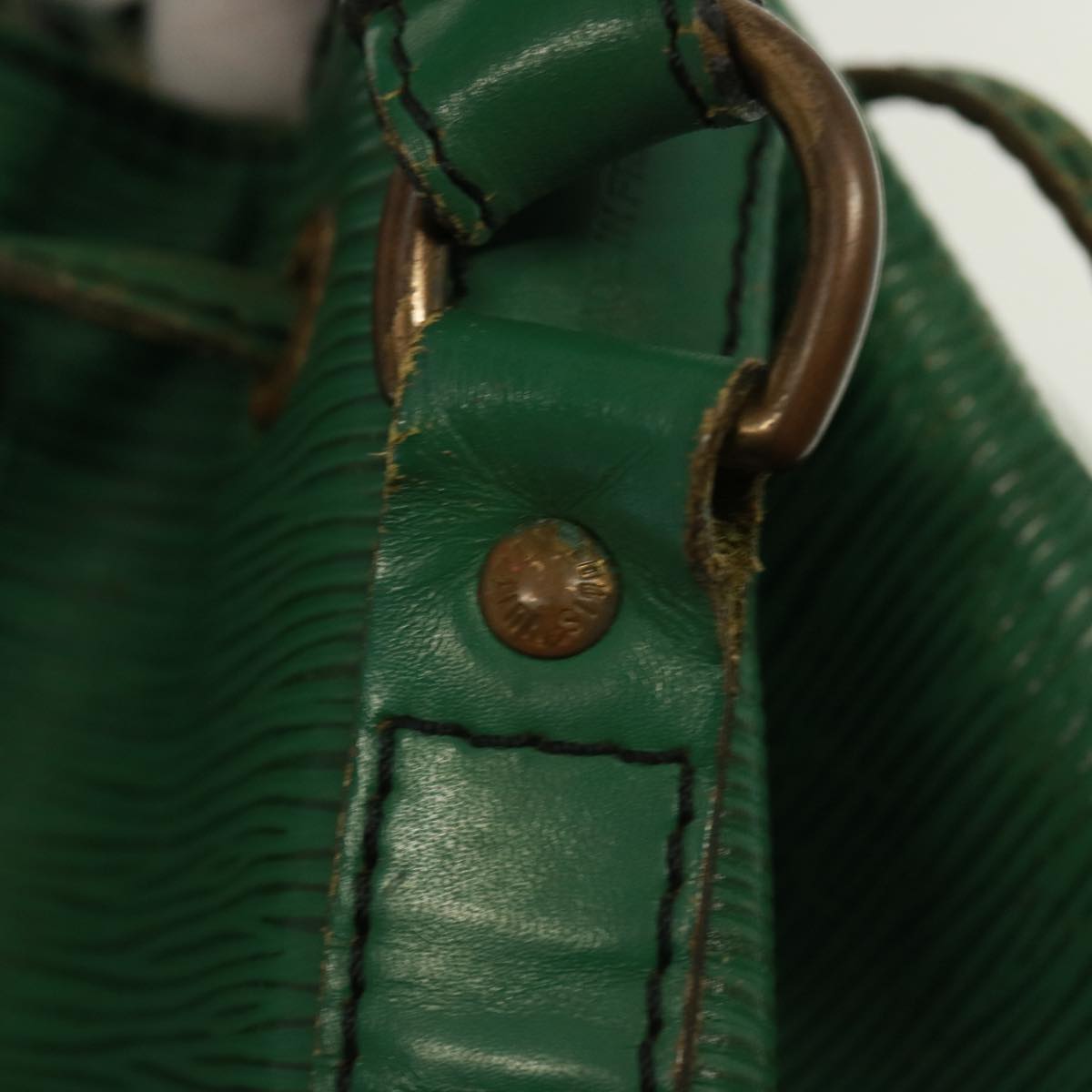 LOUIS VUITTON Epi Noe Shoulder Bag Green M44004 LV Auth 77594