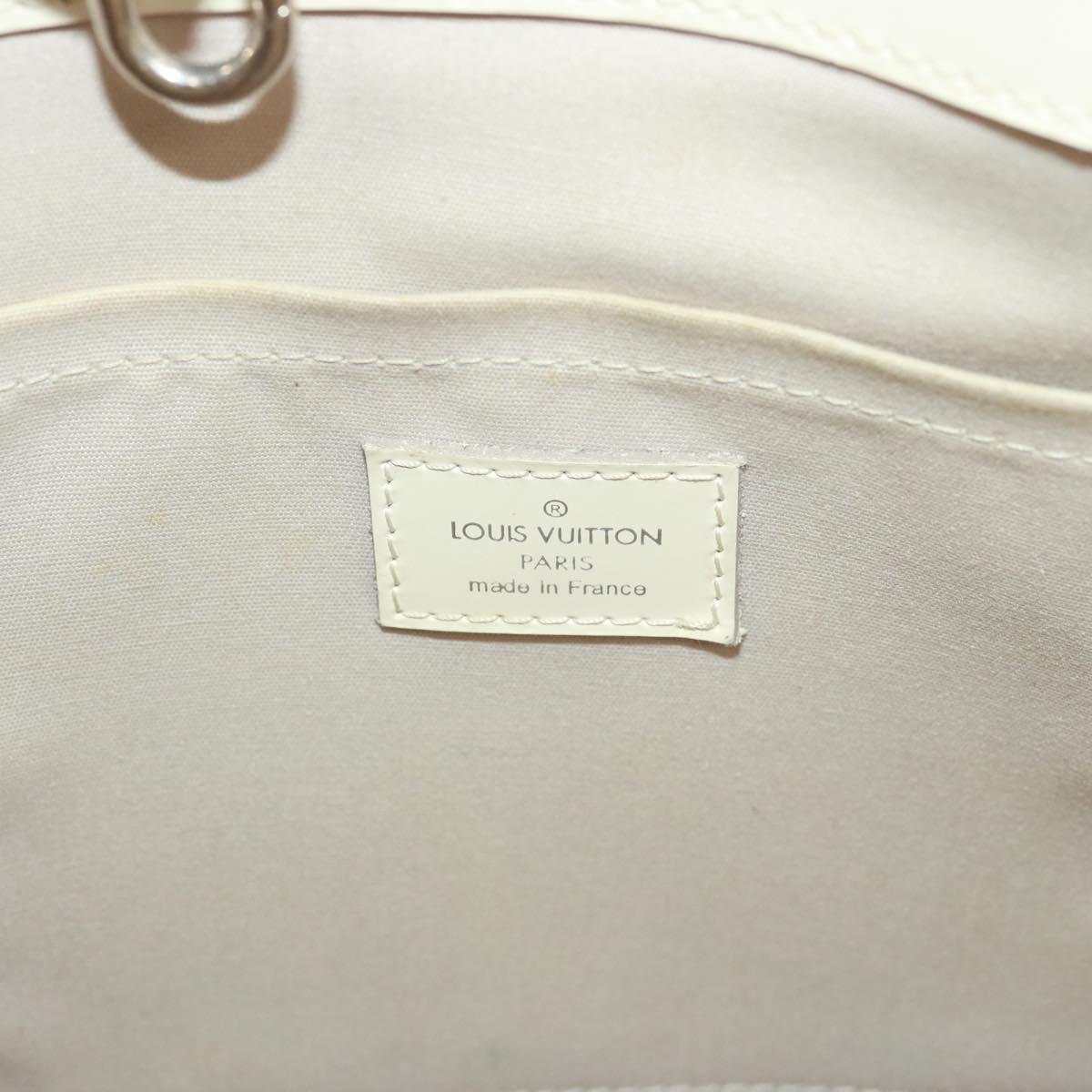 LOUIS VUITTON Epi Passy GM Hand Bag White Yvoire M5926J LV Auth 77713