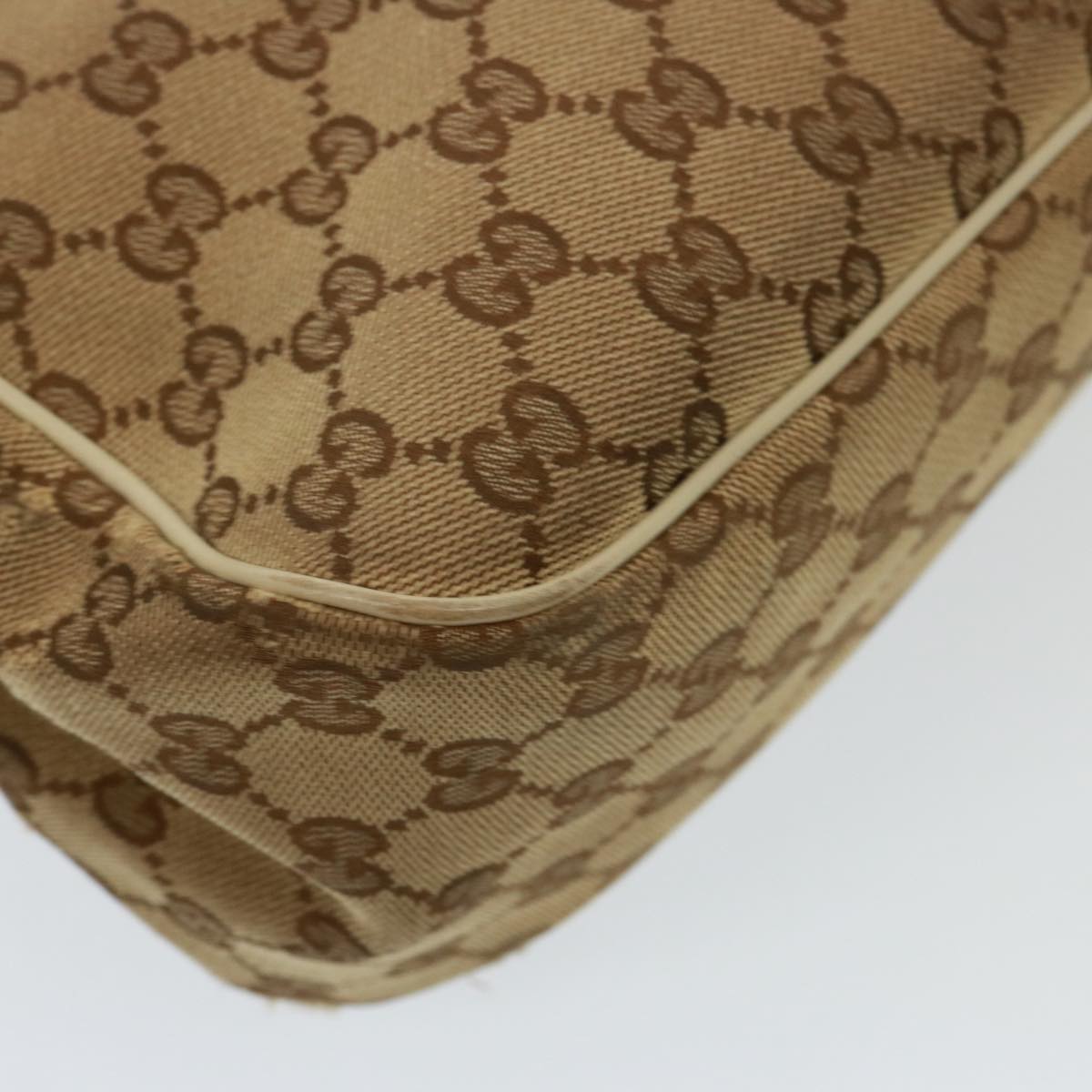 GUCCI GG Canvas Shoulder Bag Beige 308452 Auth 77733