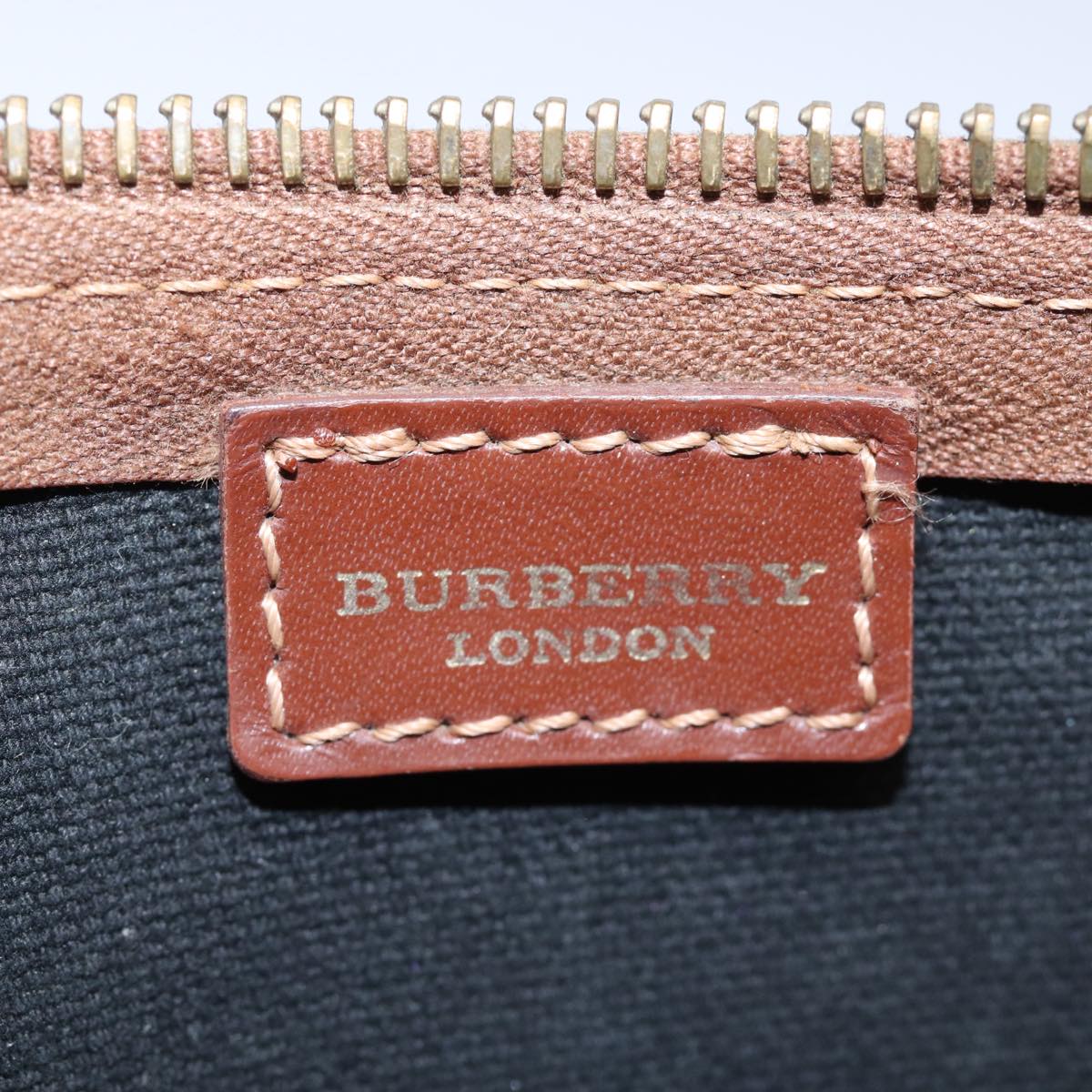 BURBERRY Nova Check Pouch PVC Leather Beige Auth 77801