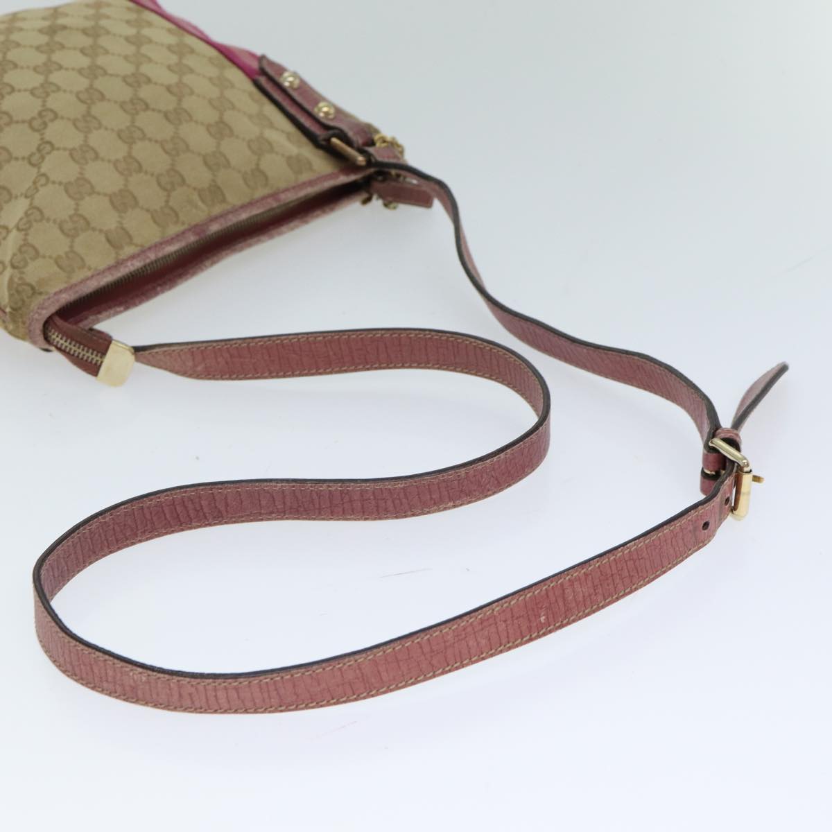 GUCCI GG Canvas Shoulder Bag Beige Pink Auth 77822