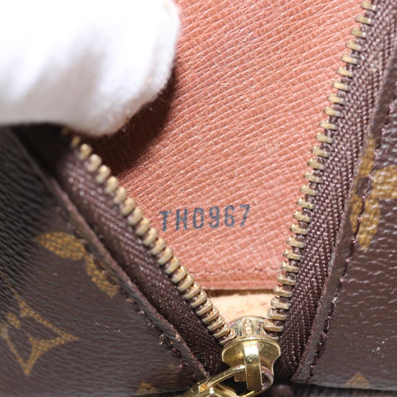 LOUIS VUITTON Monogram Trousse Demi Ronde Cosmetic Pouch M47520 LV Auth 77855