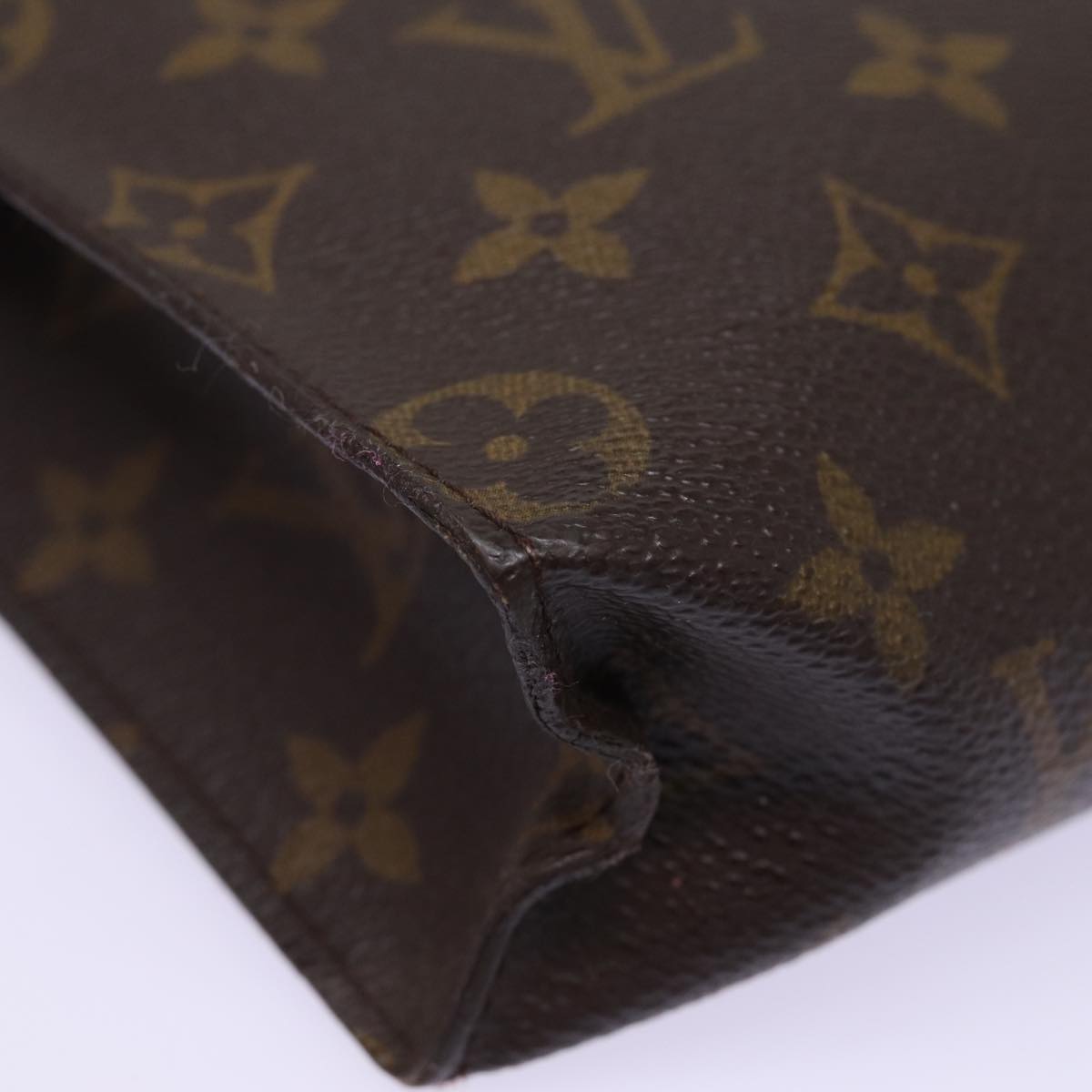 LOUIS VUITTON Monogram Poche Toilette 26 Pouch M47542 LV Auth 77865