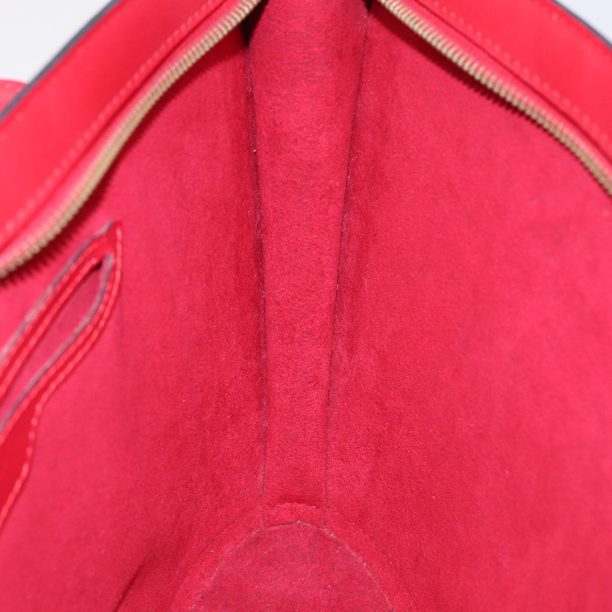 LOUIS VUITTON Epi Saint Jacques Shoulder Bag Red M52277 LV Auth 77901