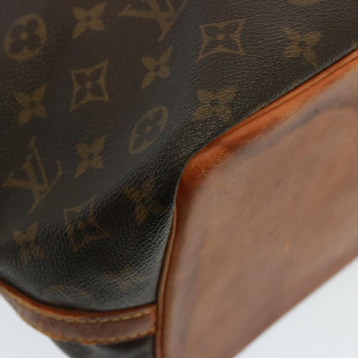 LOUIS VUITTON Monogram Petit Noe Shoulder Bag M42226 LV Auth 77915