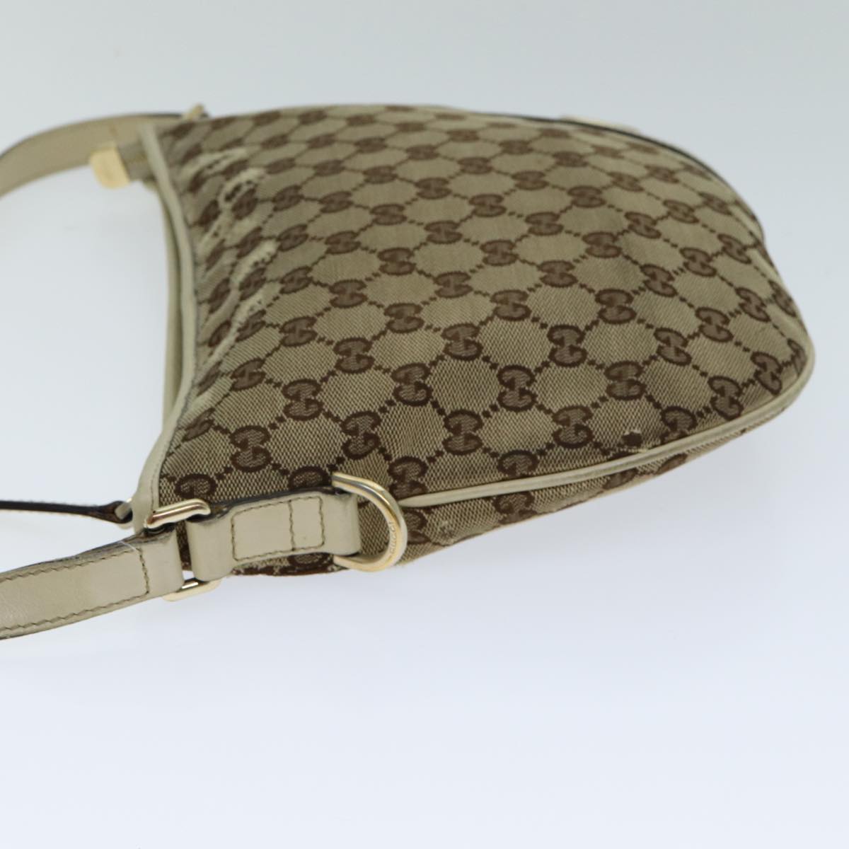 GUCCI GG Canvas Shoulder Bag Beige Auth 77937