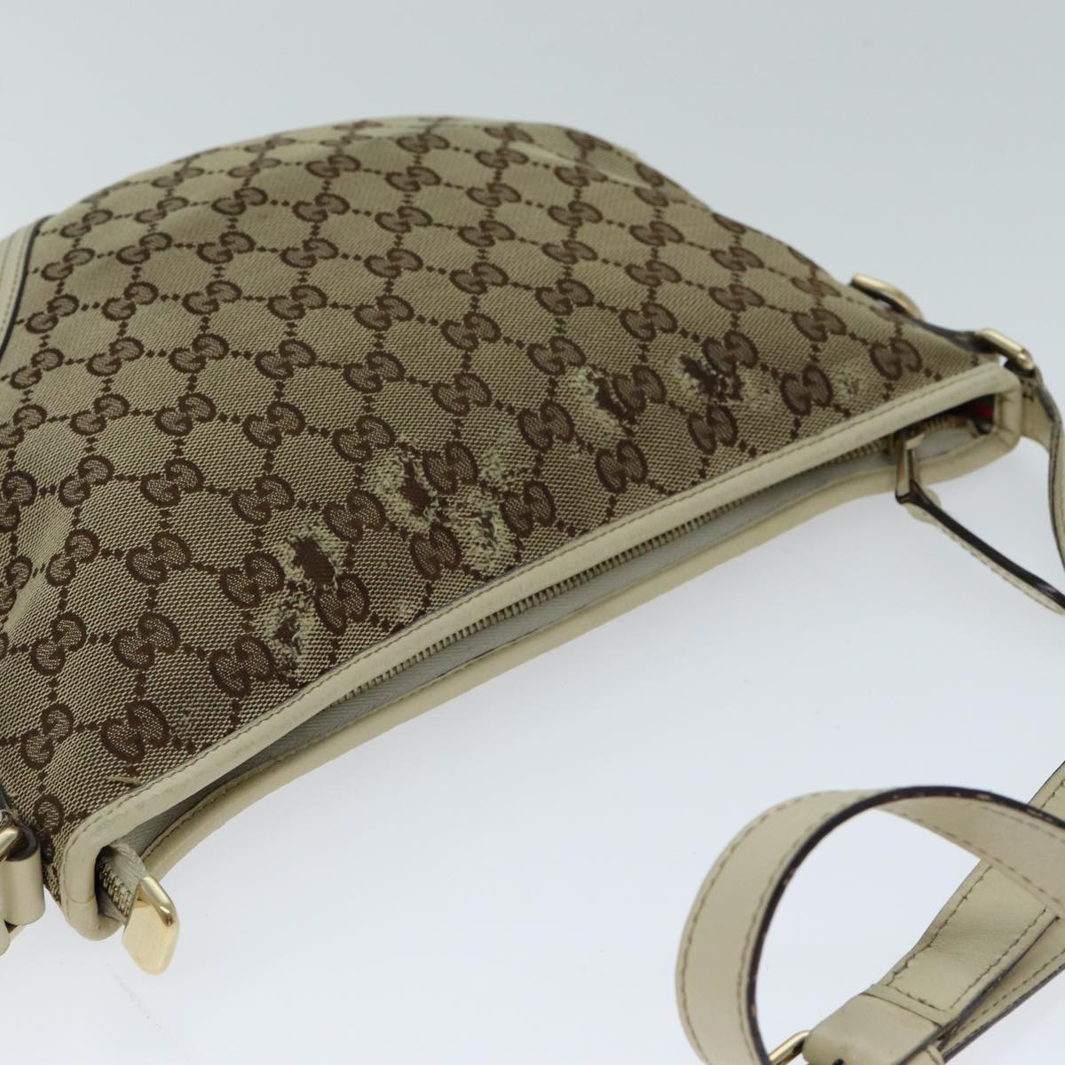 GUCCI GG Canvas Shoulder Bag Beige Auth 77937