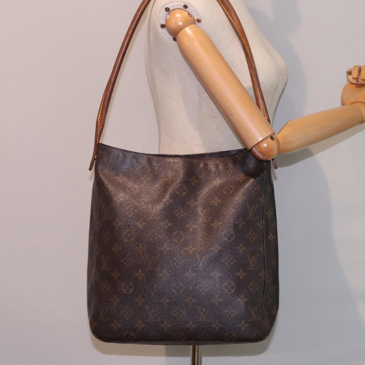 LOUIS VUITTON Monogram Looping GM Shoulder Bag M51145 LV Auth 77944