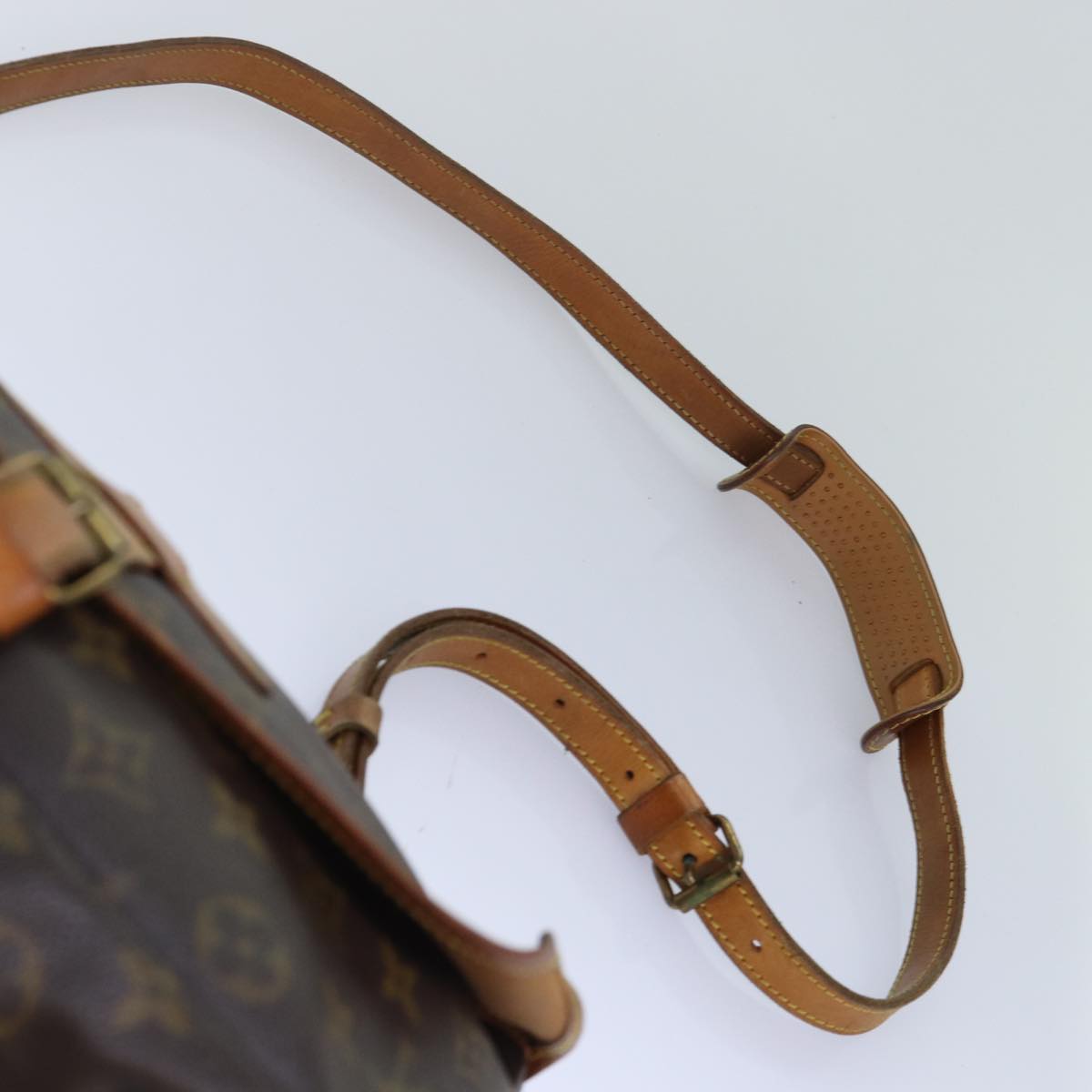 LOUIS VUITTON Monogram Saumur 30 Shoulder Bag M42256 LV Auth 77976