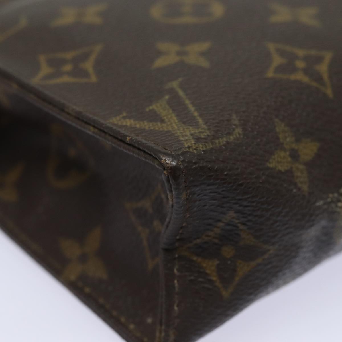 LOUIS VUITTON Monogram Poche Toilette 19 Pouch M47544 LV Auth 78011