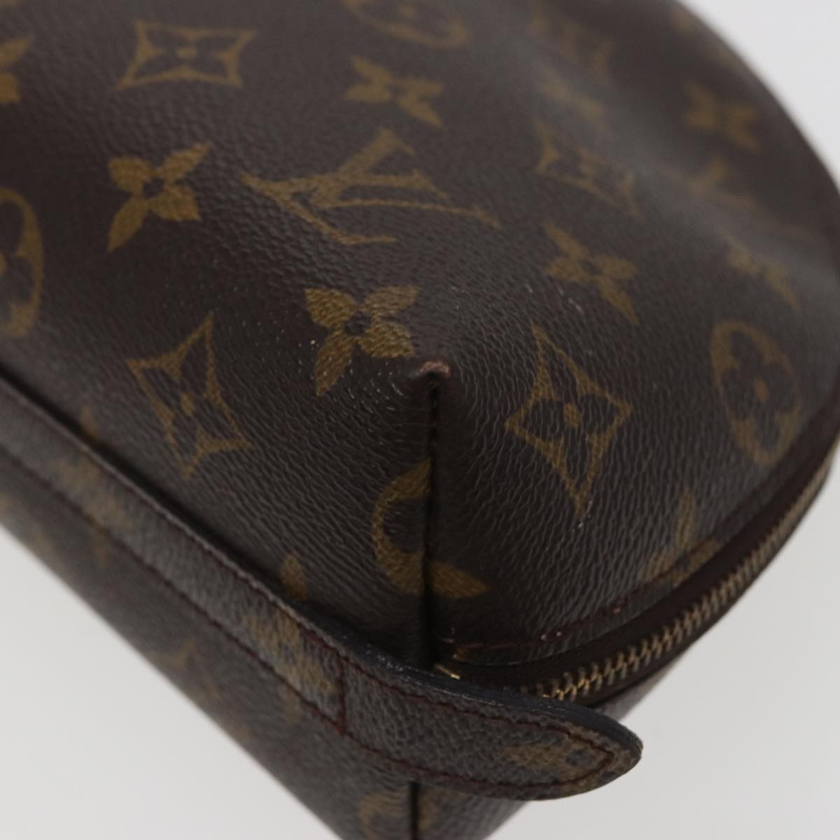 LOUIS VUITTON Monogram Trousse Demi Ronde Cosmetic Pouch M47520 LV Auth 78014