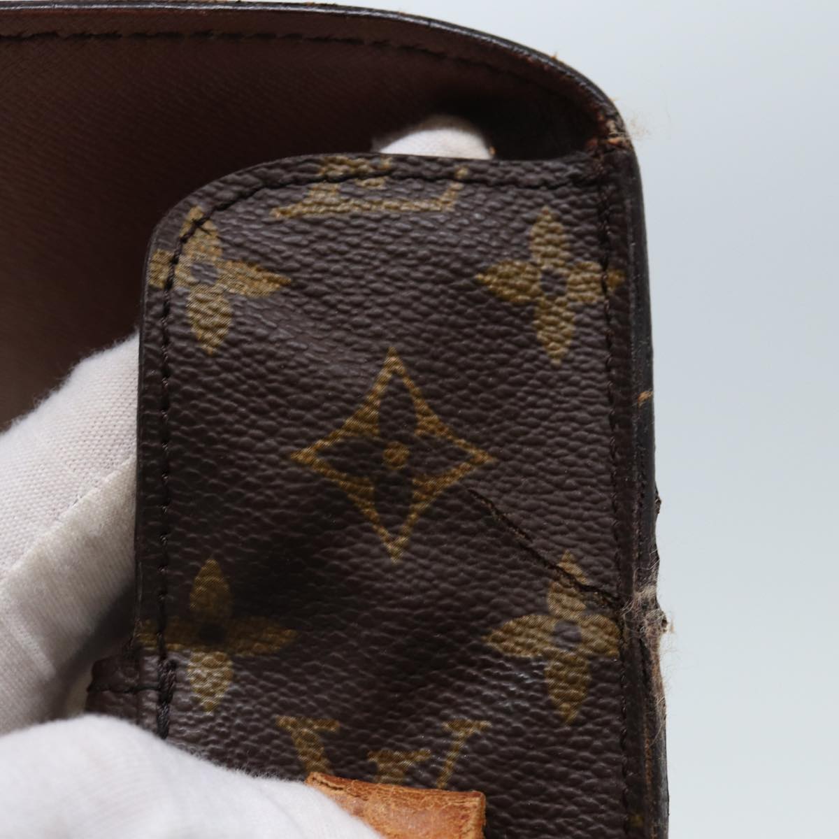 LOUIS VUITTON Monogram Saint Cloud GM Shoulder Bag M51242 Auth 78025